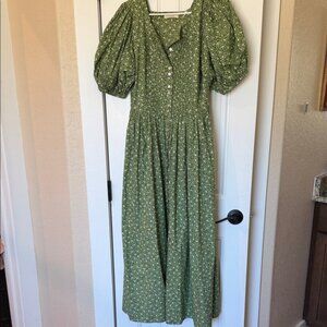 slim fit dress slacks Nevara Dress - Green Tea